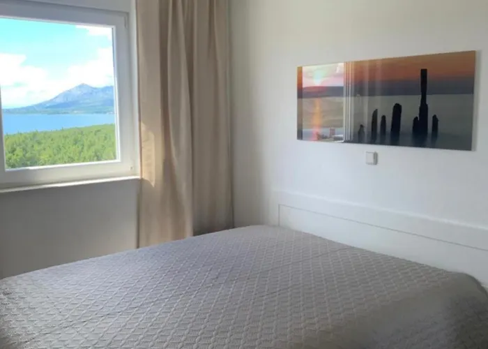 아파트 Mares 로바니스카